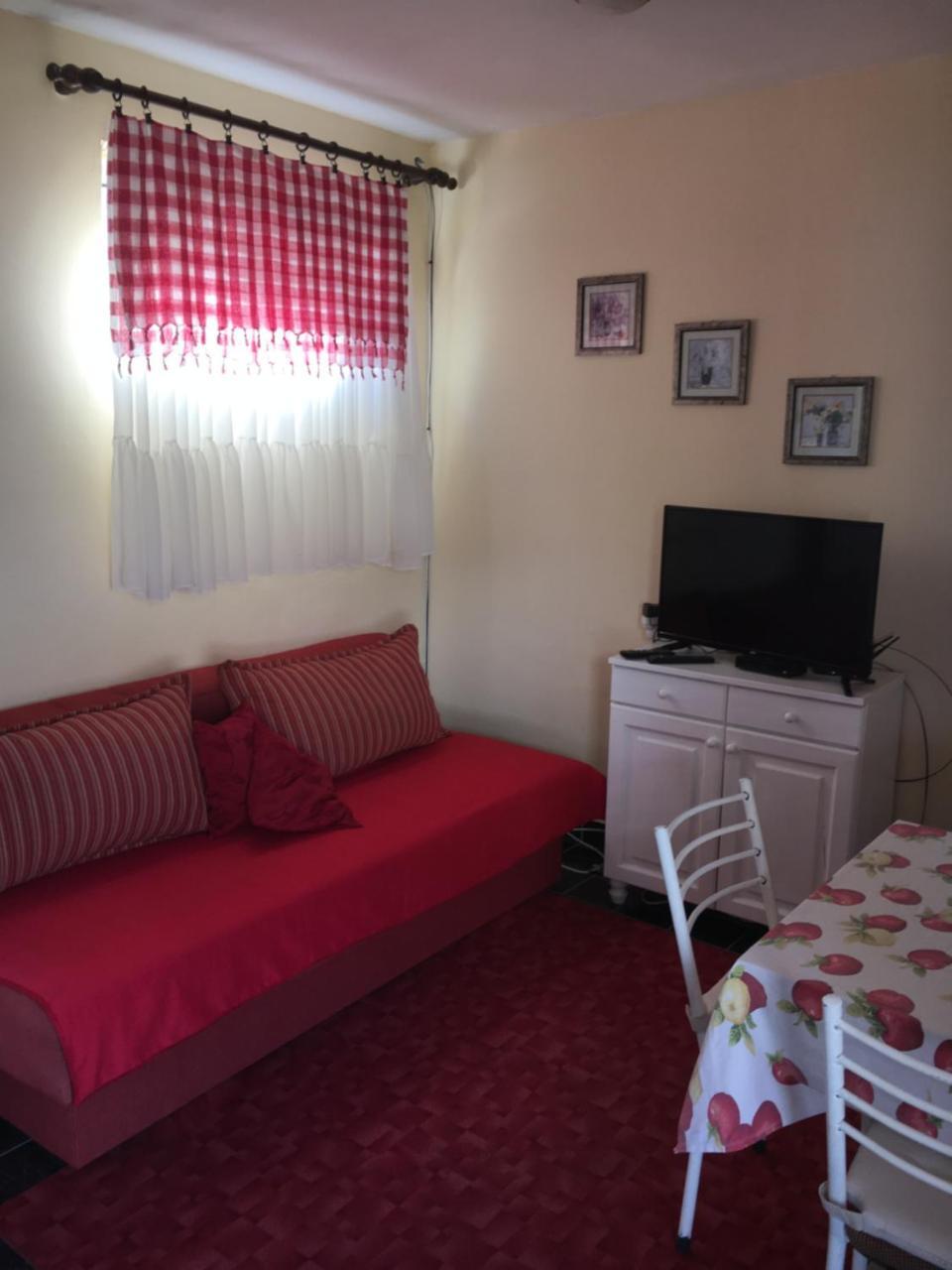 Apartman Tatjana 수토모레 외부 사진