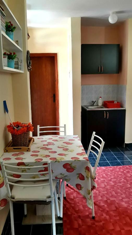 Apartman Tatjana 수토모레 외부 사진
