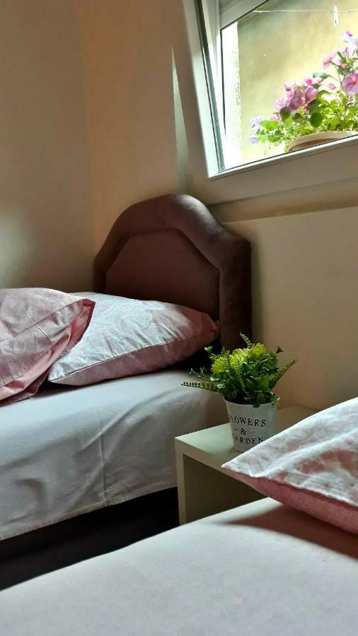 Apartman Tatjana 수토모레 외부 사진